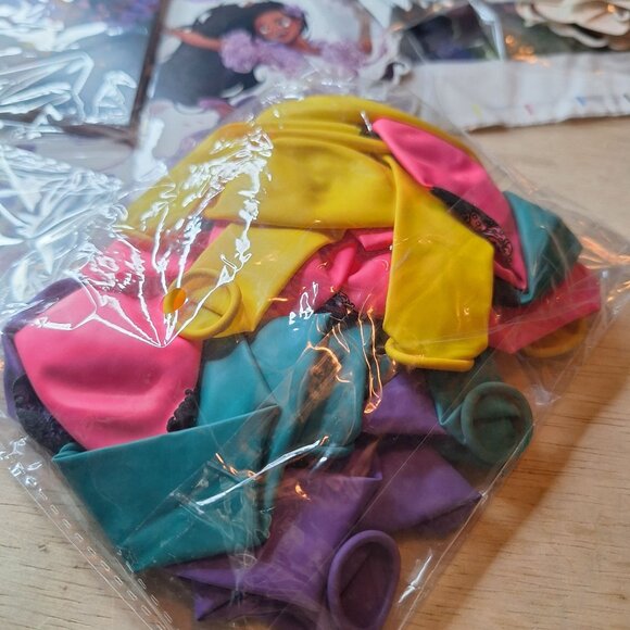 Encanto Birthday Party Decorations Cup Cake Toppers Banners Balloons Invitations - Picture 8 of 11